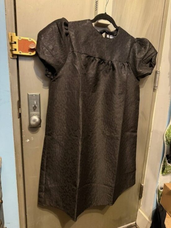 Glamorous Puff-Sleeve Mini Swing Dress - Picture 11 of 16